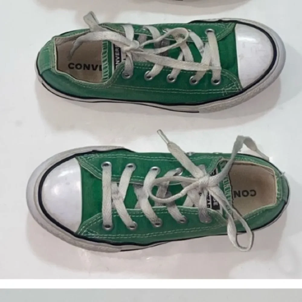Converse Kids Green Sneakers Unisex Size 1